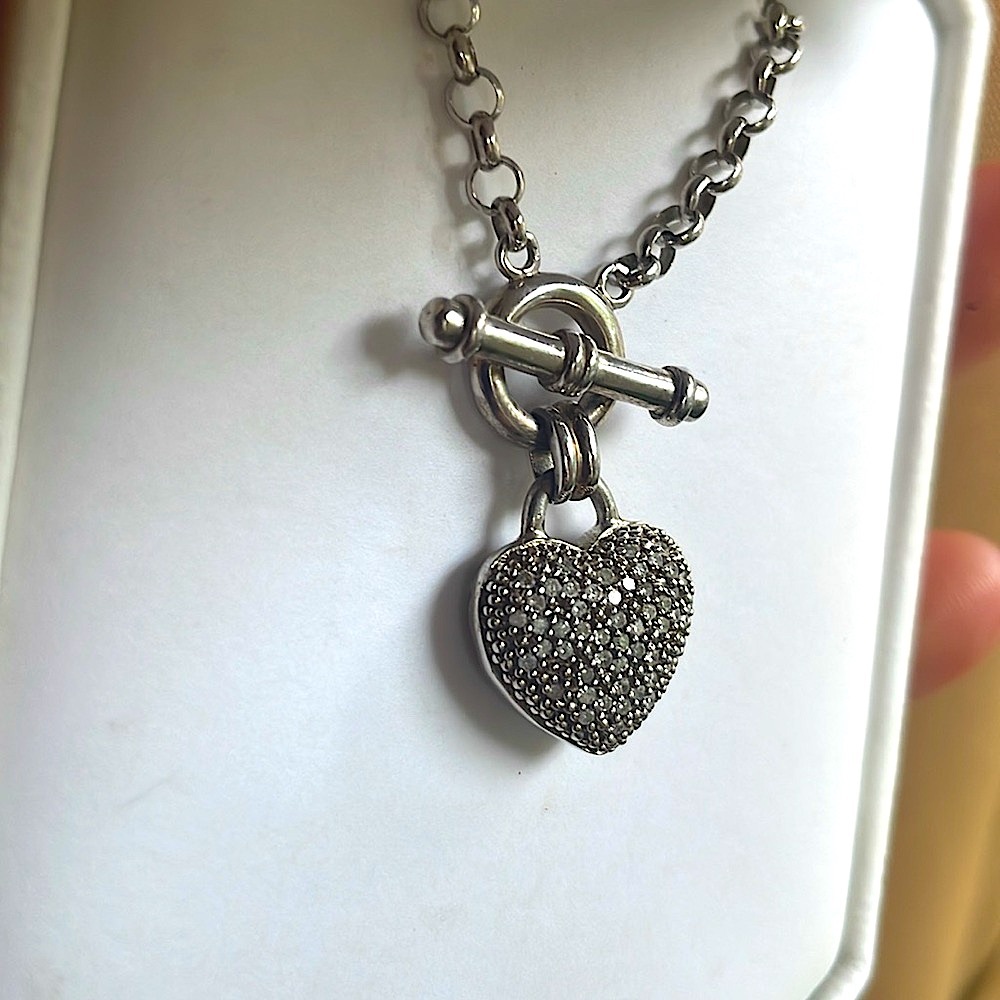 Daniel’s Vintage (2010) Sterling Silver Cubic Zirconia heart toggle necklace